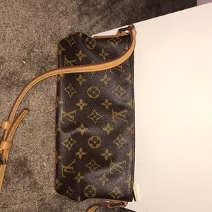 Louis Vuitton Monogram Troutter Bag